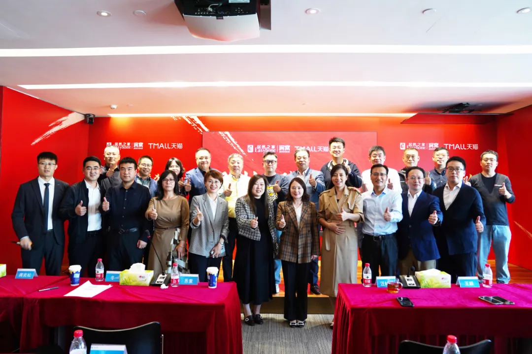 ȫ��Ŀ��251�ڣ�77����֮��Я����è��ս&ldquo;˫11&rdquo;