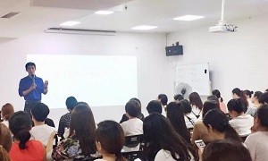 �����̻�����ʤʮһح���Ϸ���һ�����۾�Ӣר����ѵ��