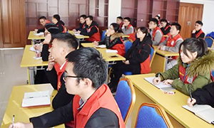 �淶��������������&mdash;&mdash;���ո�����˳�쿪չ�ۺ���ѵ