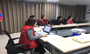 �����꿪չ�����տ������ͷ���������ѵ 